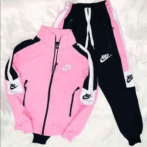 ISO Nike tracksuit